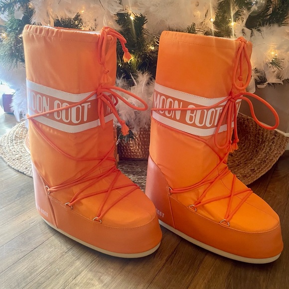 Moon Boot Orange Snow Boots - Picture 3 of 5
